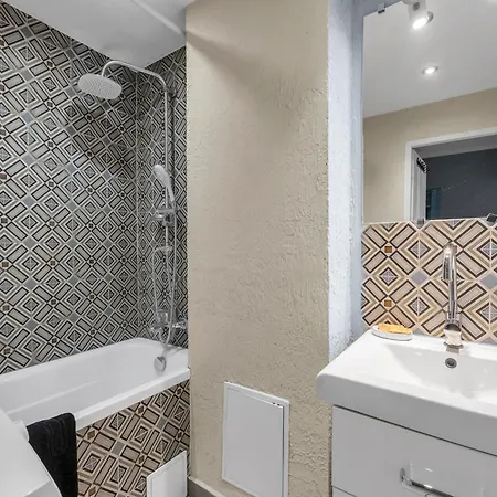 شقة Powisle - Balcony, Workspace - By Rentujemy وارسو