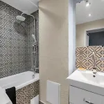Apartman Powisle - Balcony, Workspace - By Rentujemy Varsó