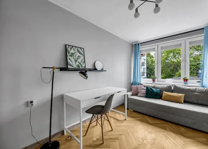 Powisle - Balcony, Workspace - By Rentujemy