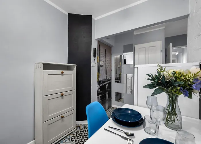 Powisle - Balcony, Workspace - By Rentujemy Apartment Warsaw