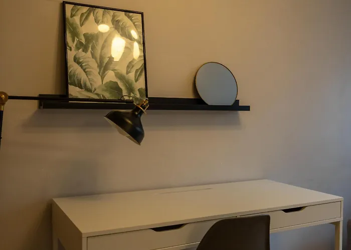 Apartment Powisle - Balcony, Workspace - By Rentujemy Warsaw